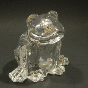 Vintage Glass Frog Paperweight Office Home Decor Excellent Condition